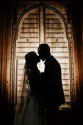 mobile - carousel-hero-element image-6