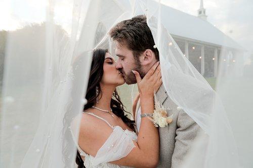 mobile - carousel-hero-element image-0