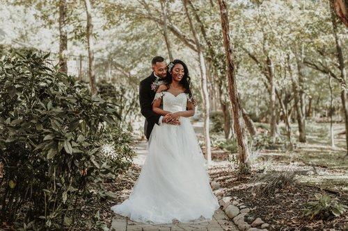 carousel-hero-element image-0