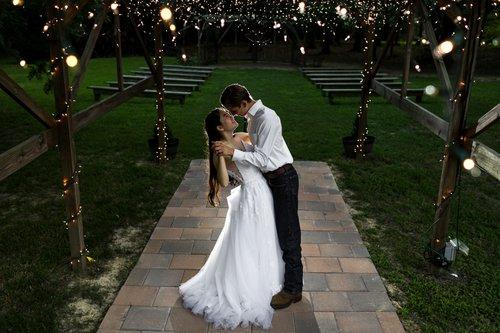 mobile - carousel-hero-element image-3