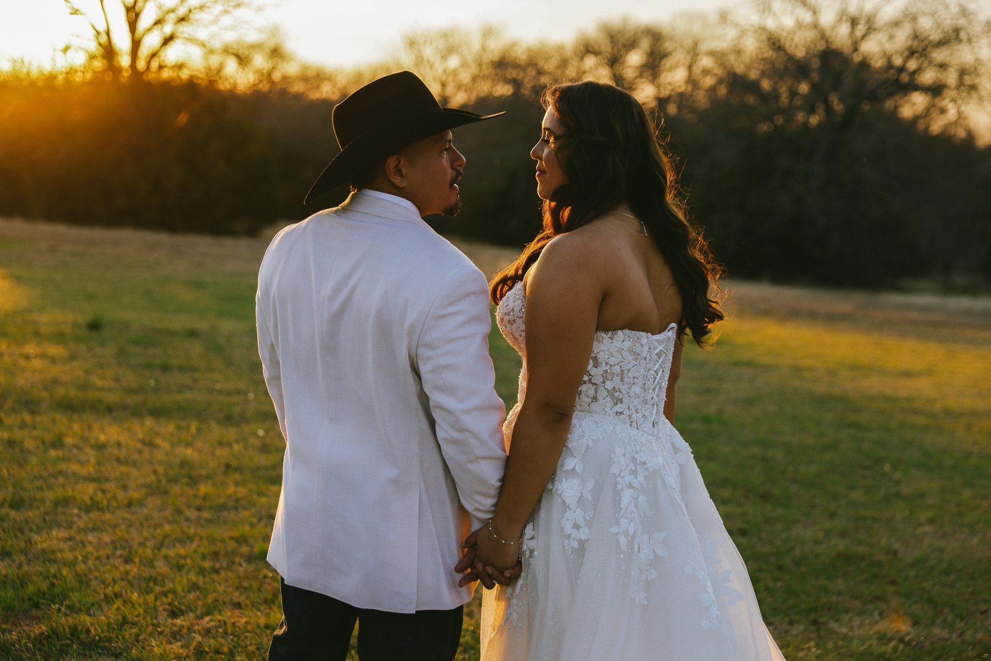 carousel-hero-element image-4